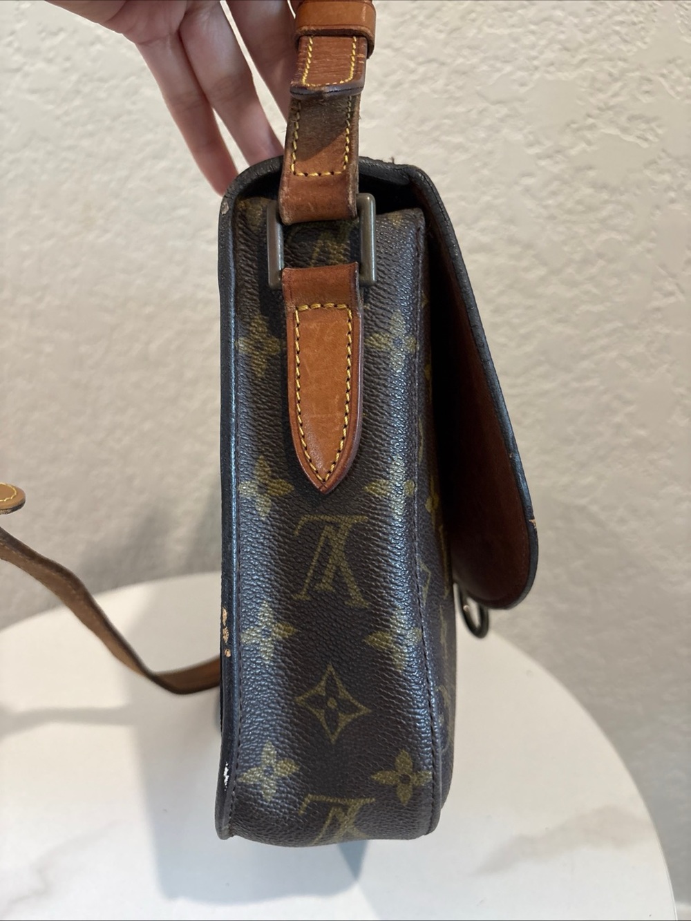 Louis Vuitton GM Saint Cloud Brown Monogram Crossbody Bag - Picture 5 of 16